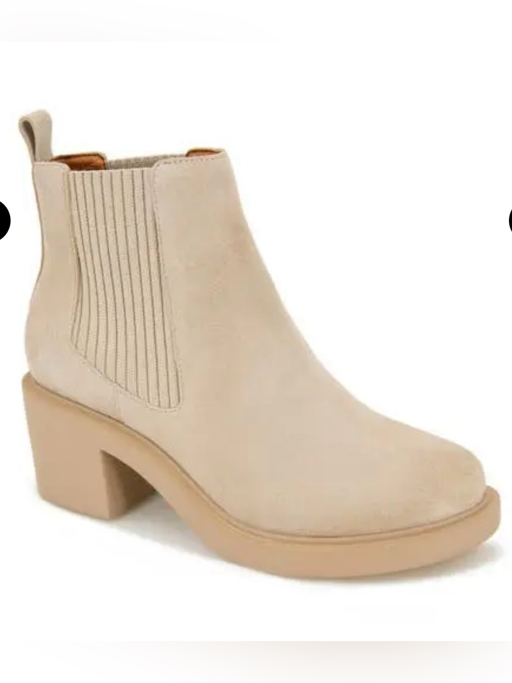 Andre Assous Gemma Chelsea Boot In Sesame Size 9.5 NWOT